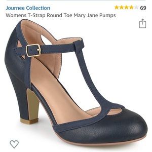Mary Jane style pump.
